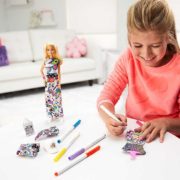 MATTEL BRB Barbie D.I.Y. Crayola vybarvování šatů set s panenkou a doplňky
