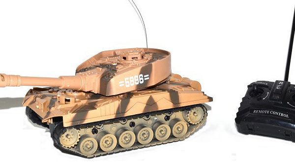 RC Tank 26 cm na dálkové ovládání (vysílačku)