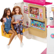 MATTEL BRB Barbie klinika na kolech set lékařské auto ordinace 2v1 s doplňky