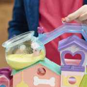 HASBRO LPS Liitlest Pet Shop Domeček pro zvířátka set se 2 figurkami
