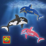 SES CREATIVE Korálky zažehlovací delfín kreativní set 1200ks s podložkou