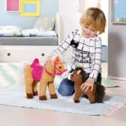 ZAPF BABY BORN Kůň interaktivní set s hříbátkem chodí na baterie Zvuk